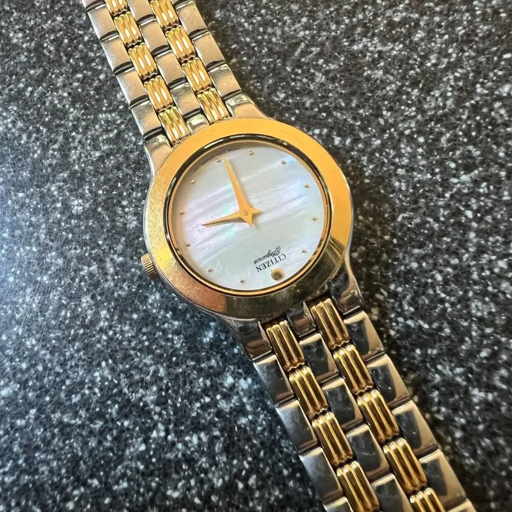 Vintage Citizen Elegance Gold / Silver Watch 3220-325303